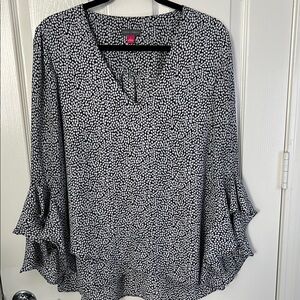 Vince Camuto Black and White Blouse